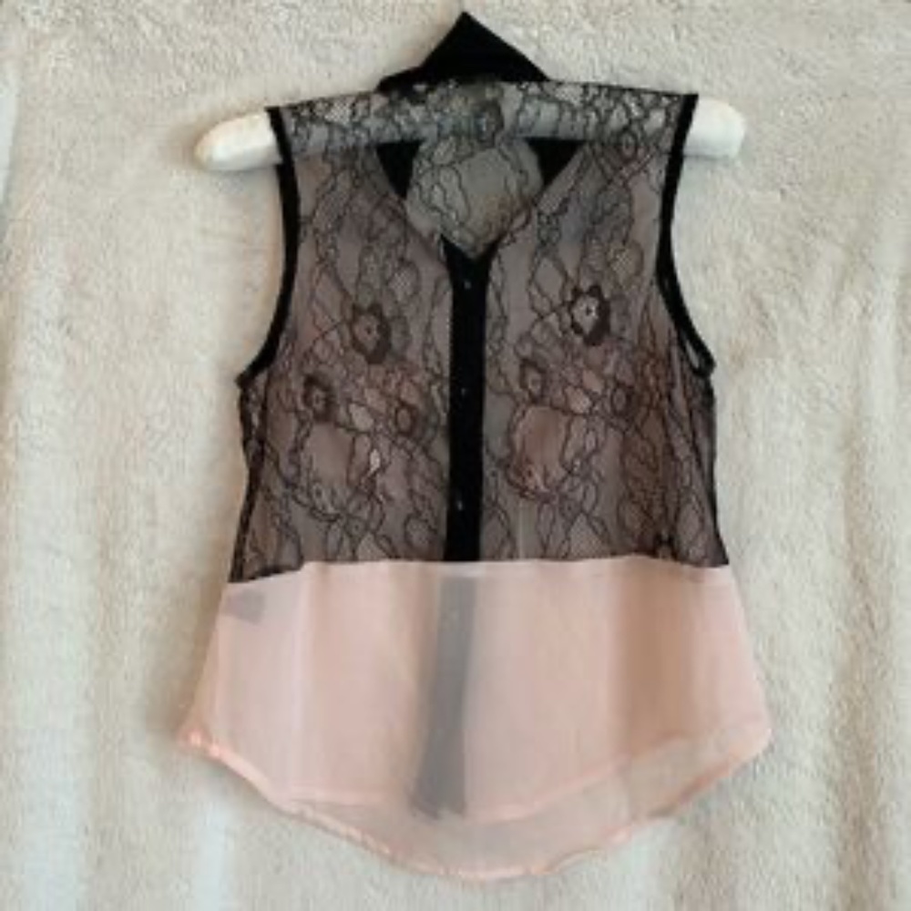 Pink Sheer Sleeveless Top With Black Lace Back Button Up Collar Size Small - Picture 4 of 5